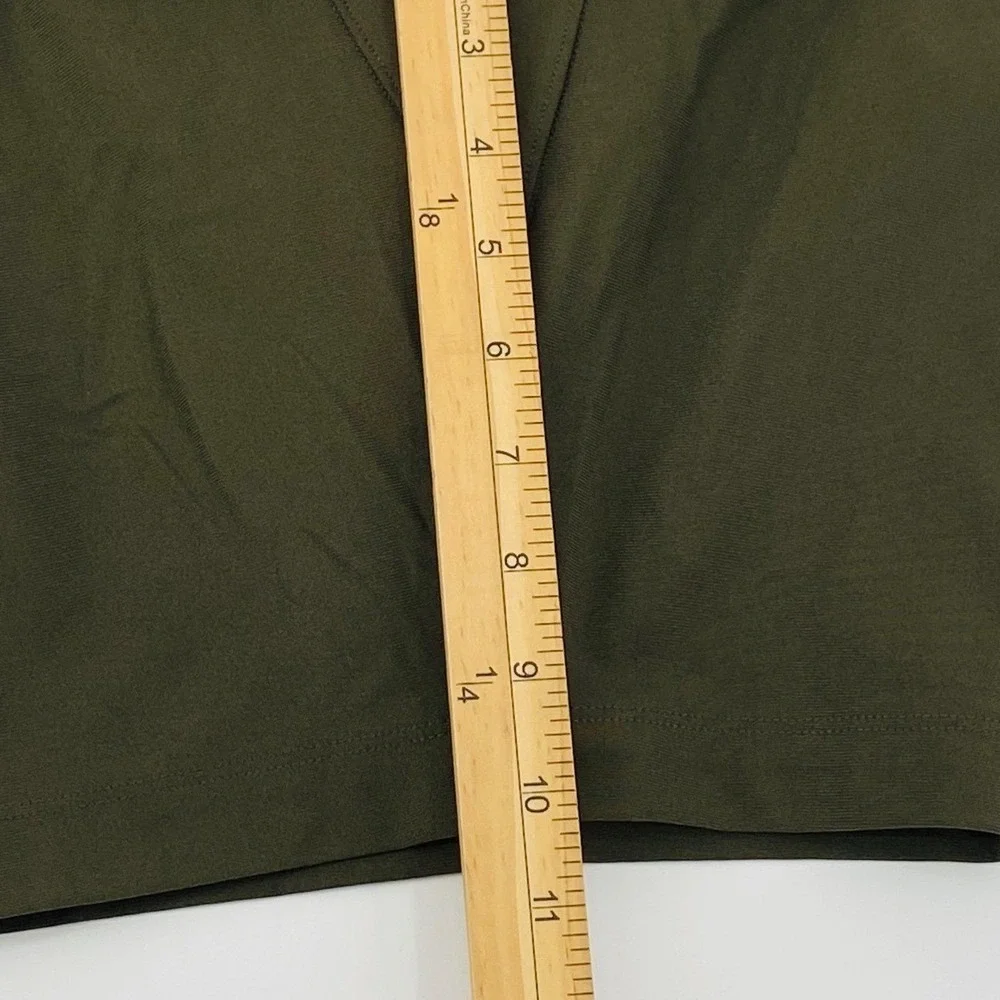 Lululemon Commission Short‎ Warpstreme Mens 31x10 Olive Green Chino LM7A83S
